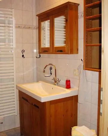 Schwalbenhus Am Saaler Bodden Apartament Neuendorf (Saal)
